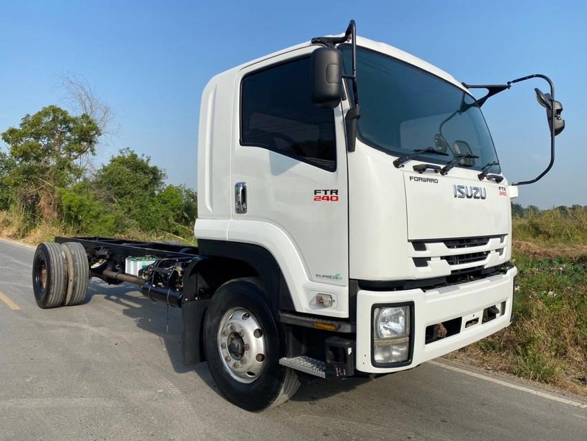 ขายรถ 6 ล้อ ISUZU FTR240 ปี 56  3