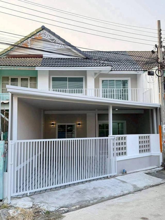 หมู่บ้านพฤกษา18บางใหญ่ ซอยแก้วอินทร์ทาวน์เฮาส์ 2 ชั้น   ตกแต่งใหม่พร้อมอยู่ ระเบียง ชั้น 2 ลง (ลงเข็มให้ลึก 6 เมตร ) รับลม ชมบรรยากาศ 1