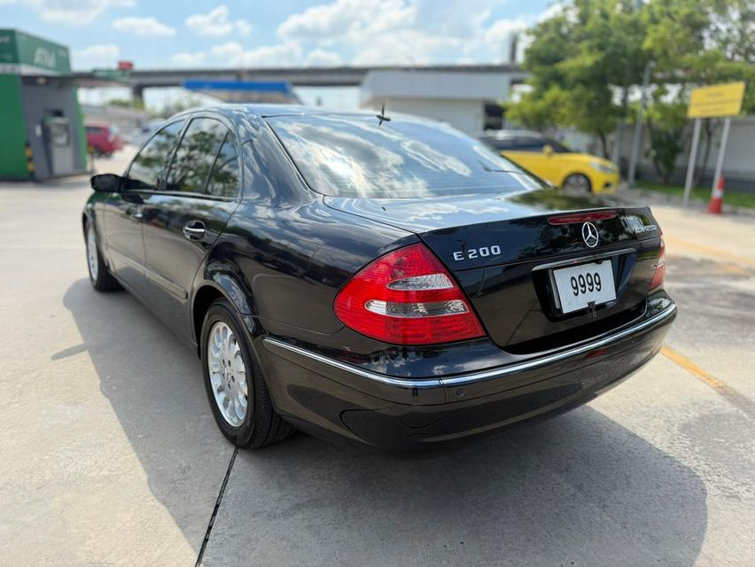 ❤️BENZ E200 Kom w211 สภาพดี💢 ขับ Benz ในราคาเบาๆครับ💢📍รถปี 2004 📍เครื่อง 1.8 Kom ประหยัดมาก📍เครื่อง ช่วงล่างดี แน่นๆ ขับดีมาก  9