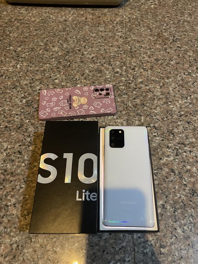 ขายSamsungS10LiteสีWhite128กิ๊กมีกล่องแถมเคสจุกๆใช้งานดีทุกๆฟังชั่นถูกๆ