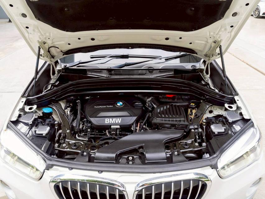 BMW X1 sDrive 18d xLine ปี 2019 8