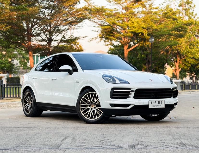 รหัสรถ AVA459 🌟 Porsche Cayenne e-hybrid Coupe ปี 2023 Platinum Edition รูปที่ 5