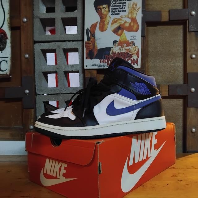 Jordan 1 Mid White Black Royal