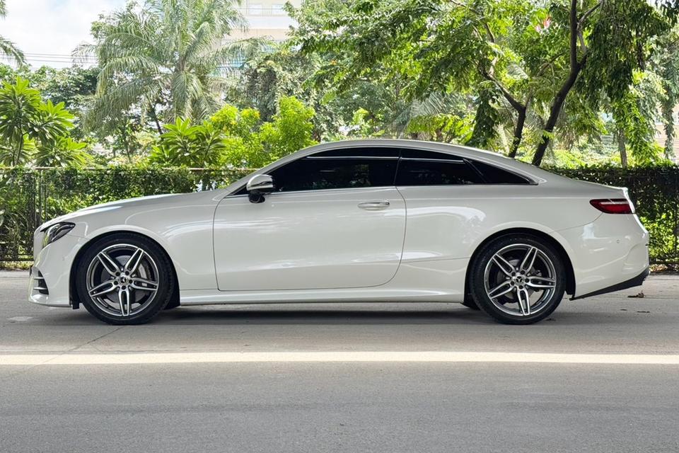 2017 Mercedes-Benz E300 Coupe AMG AT รถ 2 ประตู รถบ้านมือเดียว สภาพดีมาก รุ่นท็อปสุด ออปชั่นเต็ม รูปที่ 8