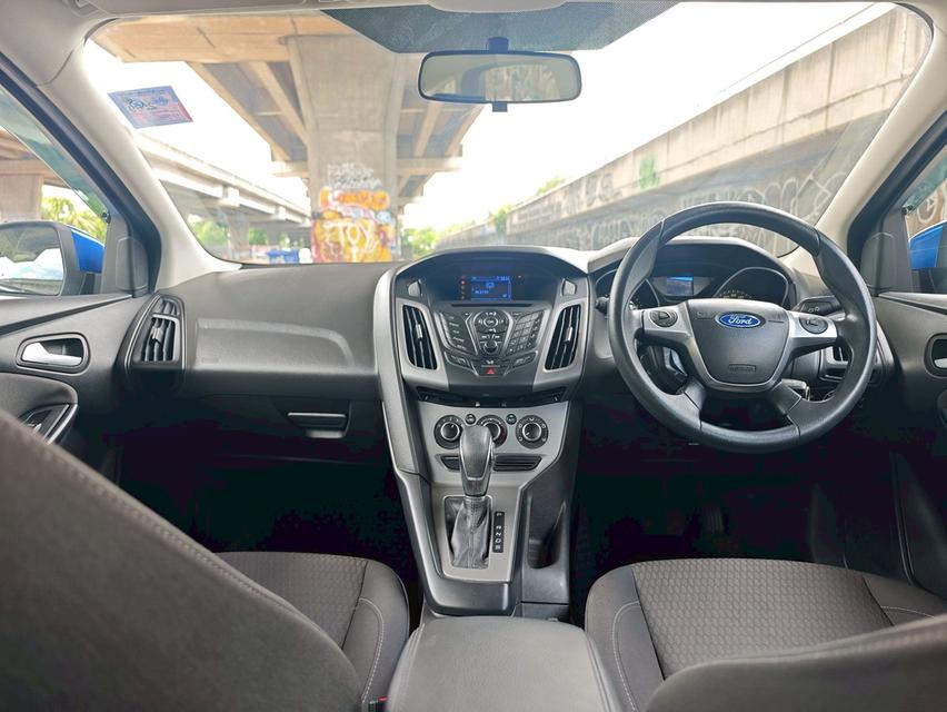Ford Focus 1.6 Hatchback ปี 2013 รูปที่ 11