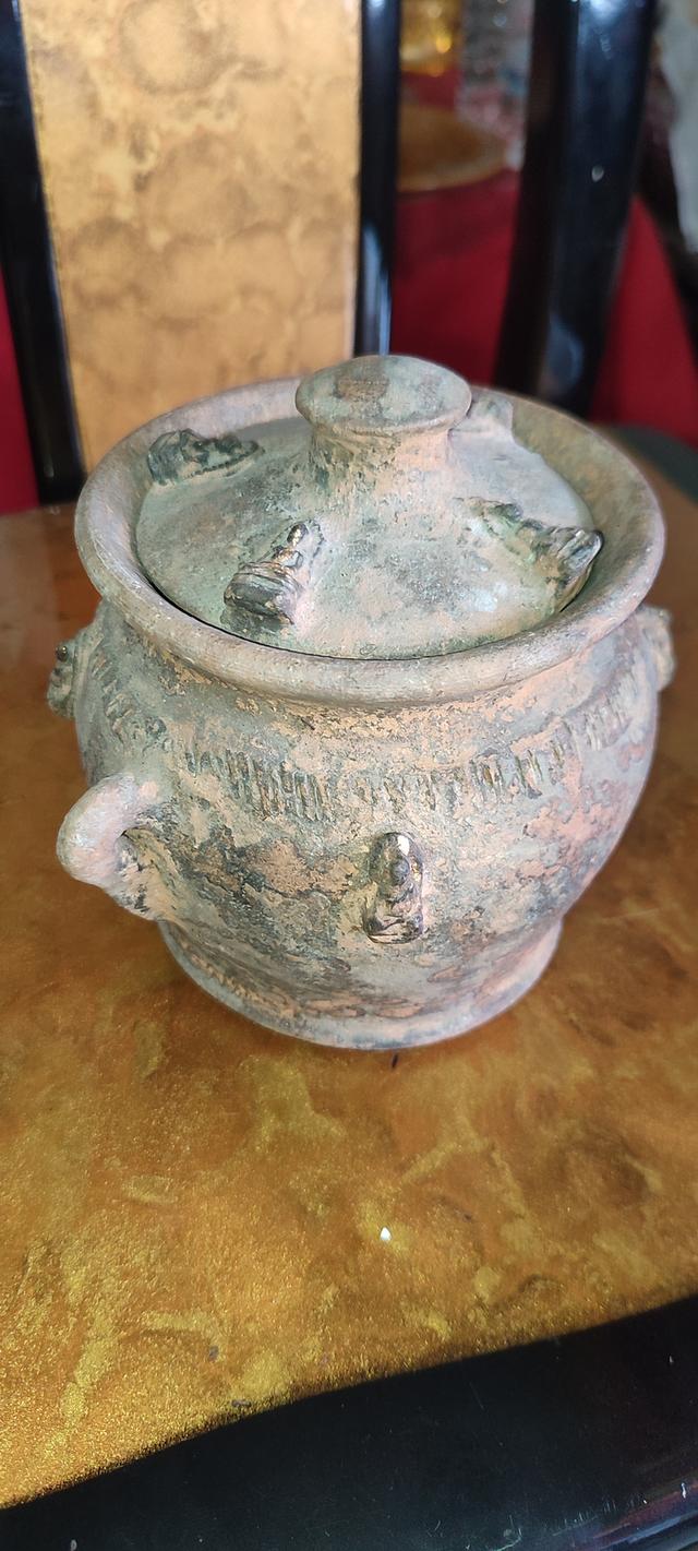 ไหโบราณของเก่าของสะสม