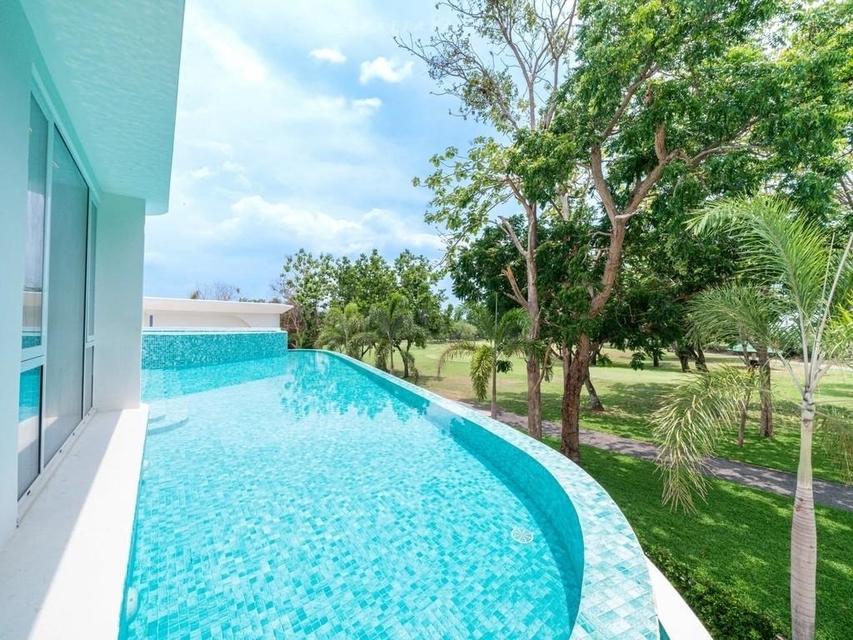 Exclusive luxury pool villas located within Phoenix Gold Golf Club. Brand-new villas designed for privacy, spacious living, a premium golf lifestyle รูปที่ 8