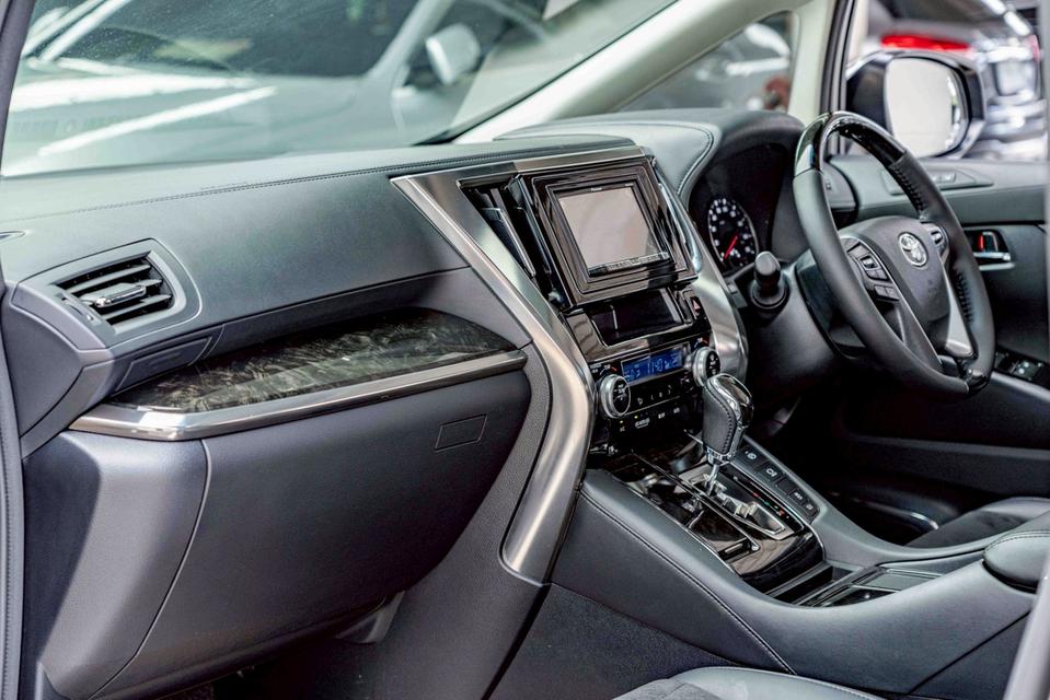 รหัสรถ NP498 🚗✨ Toyota Alphard 2.5 SC Package ปี 2017 ✨🚗 10