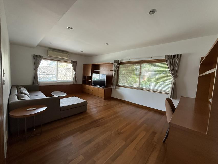 House/Private Unit for Rent in Ekkamai 22 | Separate Entrance | Independent Living Space in a Semi-Detached House 8