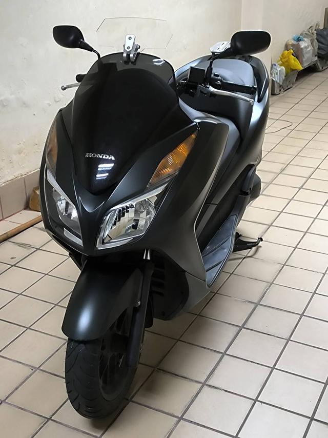 HONDA FORZA 300