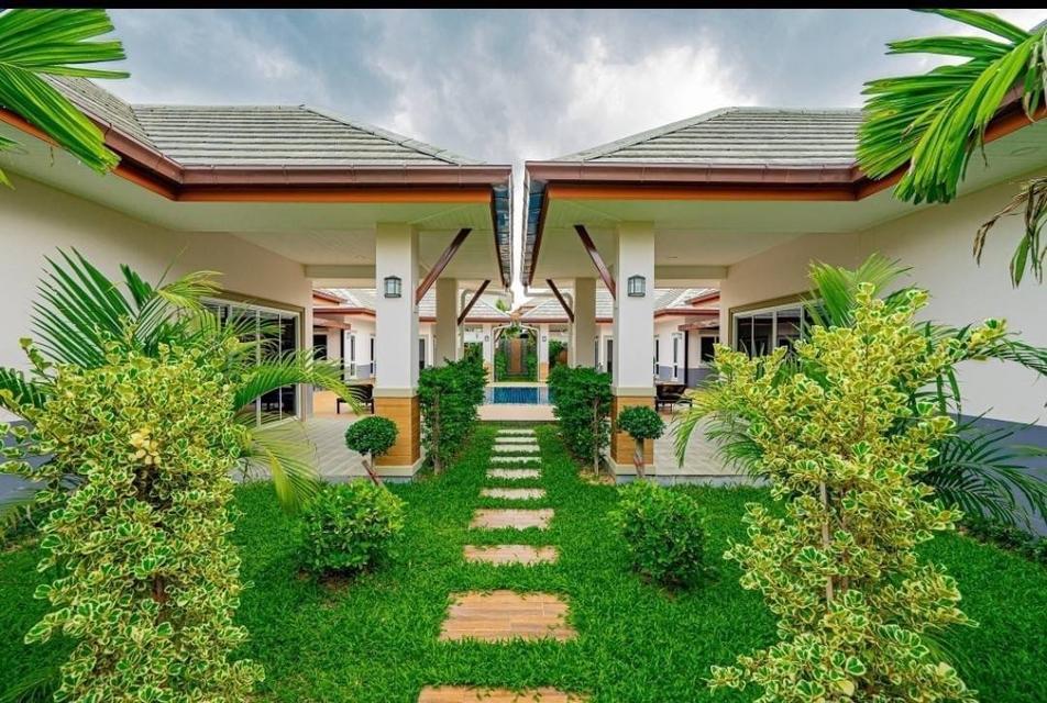 ขายหรือเช่า บ้าน pool villa พัทยา 1