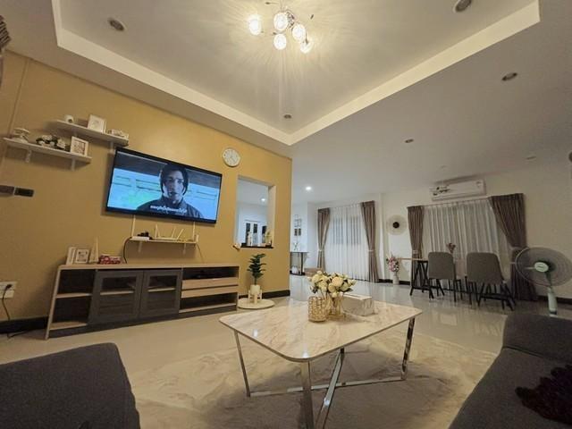 ให้เช่า บ้านเดี่ยว 2 ชั้น ย่านร่มเกล้า หมู่บ้าน นลินวิลล์ 5 ถนนเคหะร่มเกล้า เหมาะอยู่อาศัย 4