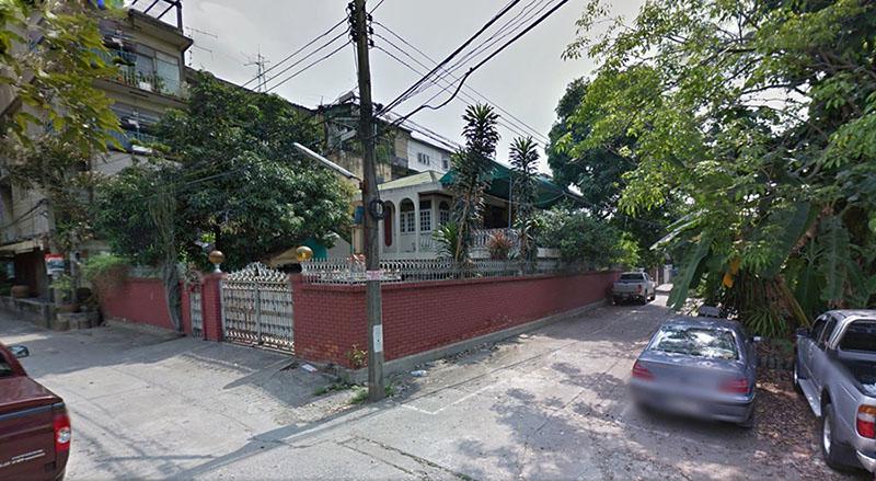 ขายบ้าน ทำเลทอง ซอยประชาชื่น35 ถนนประชาชื่น แขวงวงศ์สว่าง เขตบางซื่อ กรุงเทพ ขนาดพื้นที่ 90 ตร.วา เทียบเท่ากับอาคารพาณิชย์ 5หลังจากปากซอย 4