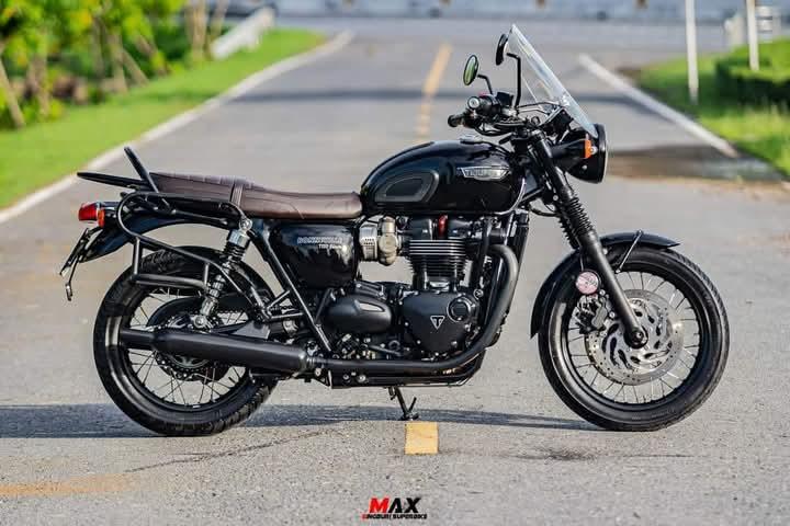 ขาย Triumph Bonneville T120 สีดำ 2