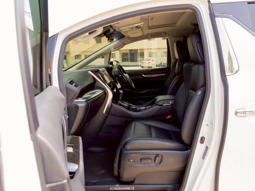 ขาย Toyota Alphard 2.5SC ปี20 14
