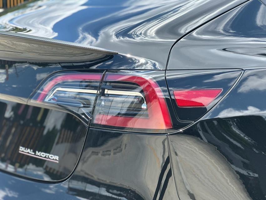 (แจ้งรหัสรถ NCT196) Tesla Model 3 Legacy Performance 2023 รูปที่ 7