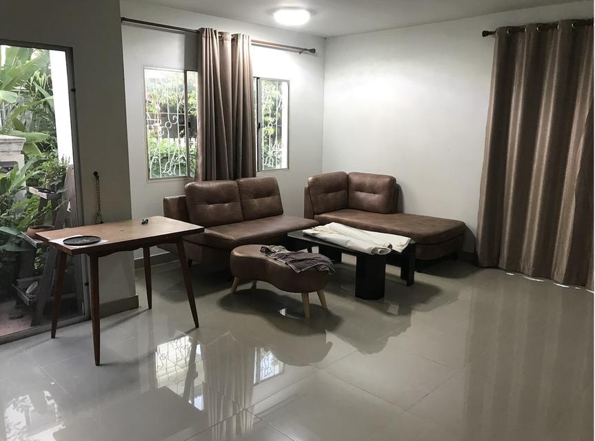 บ้านพร้อมอยู่ ใกล้ Mega Bangna! ทาวน์โฮม 27.9 ตร.ว. 3 นอน 3 น้ำ ต่อเติมครัวแล้ว จอดรถ 2 คัน 7
