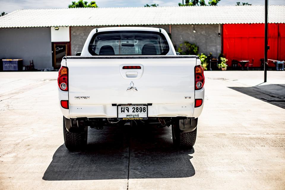 Mitsubishi Triton PLUS MEGA CAB 2.5 GLX เกียร์ธรรมดา ปี 2012 สีขาว 7