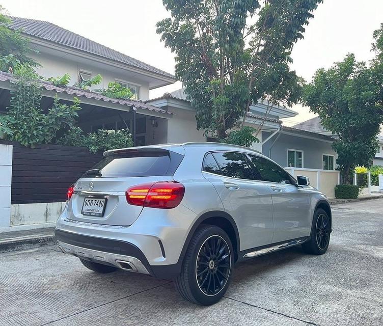ขาย Benz Gla250Amg ปี19