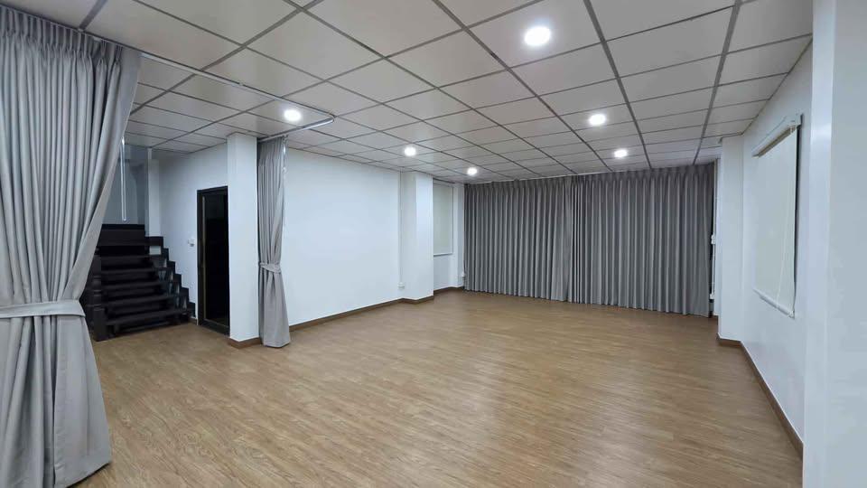 เช่าบ้าน นาคนิวาส 44 ลาดพร้าว หมู่บ้าน ระเบียงทอง 4 2