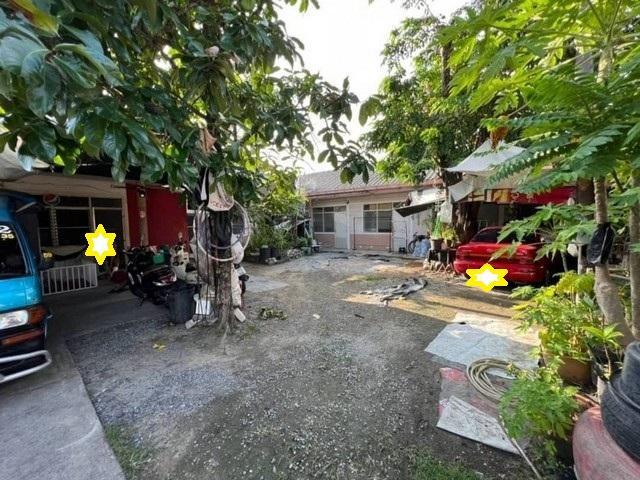 ขายที่ดิน พร้อมบ้านชั้นเดียว 129 ตรว. ลาดพร้าว 71 ซอยสังคมสงเคราะห์ 24 ใกล้เลียบด่วน ถนนซอยกว้าง หน้าปากซอยเป็นคอนโดชีวาไทย 4