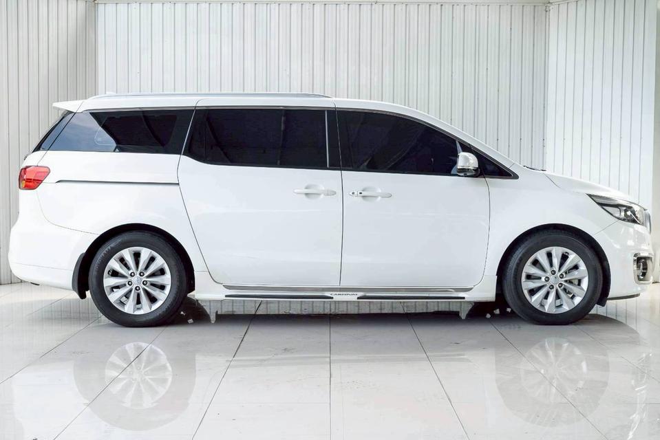 KIA GRAND CARNIVAL 2.2 EX ปี 2018 สีขาว โฉม ปี14-21 รูปที่ 5