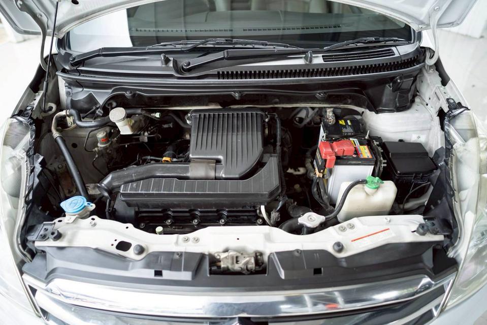 SUZUKI ERTIGA 1.4 GL ปี 2015 10