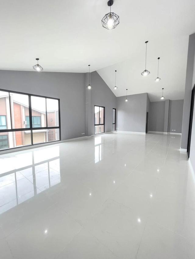 ขายโฮมออฟฟิศ 3 ชั้น พร้อมโกดังสุดกว้าง โครงการ Warehouse ไชน่าทาวน์ ศาลายา 12