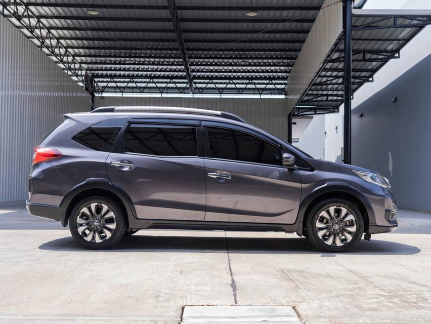 HONDA BRV 1.5 V ปี 2019ประกันเครื่องเกียร์หลังการขาย 3 ปี 30,000Km. รูปย่อยที่ 2