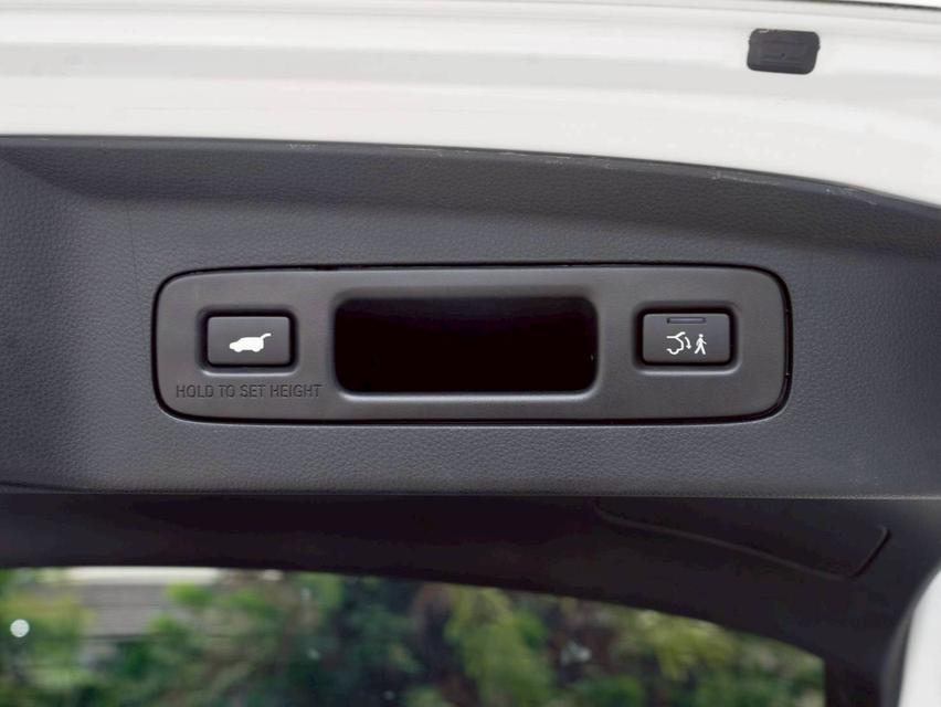 Honda HR-V 1.5 eHev EL ปีจด 2022 รถสวยไม่มีอุบัติเหตุ ไม่ใช่รถน้ำท่วม รูปที่ 14