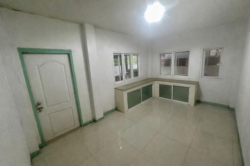 บ้านเดี่ยว 2 ชั้น  หมู่บ้านแอดโฮม ศรีราชา 6