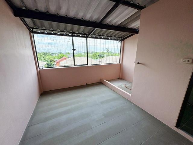 รพ.เกษมราษฎร์ 600 ม.ลด20% พร้อมอยู่ 3 นอน 3 น้ำ สวนเสรีไทย เสรีไทย 28-36 MRTสัมมากร ให้เช่าอาคารพาณิชย์ 3.5 ชั้น 20 ตร.ว 4