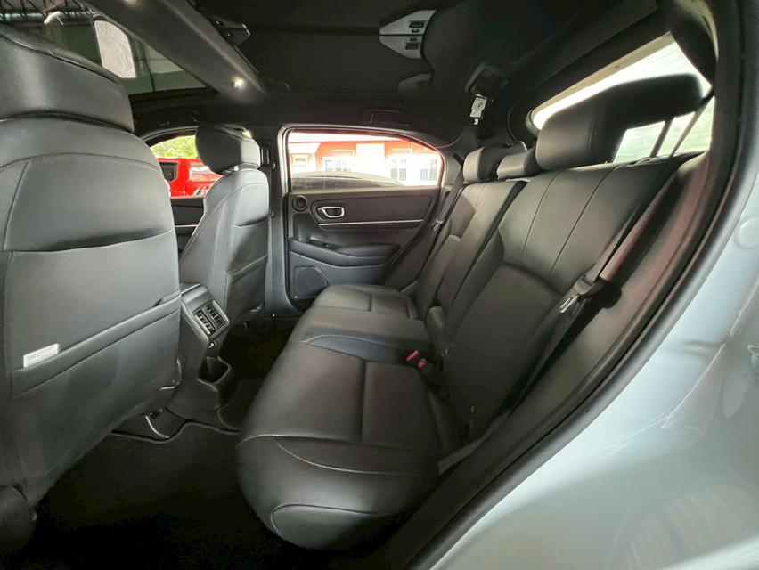 ปี 2022 HONDA HRV, 1.5 RS eHEV โฉม ปี21-ปัจจุบัน  สีขาวมุกเซรามิค Premium Sunlight Ceramic 15