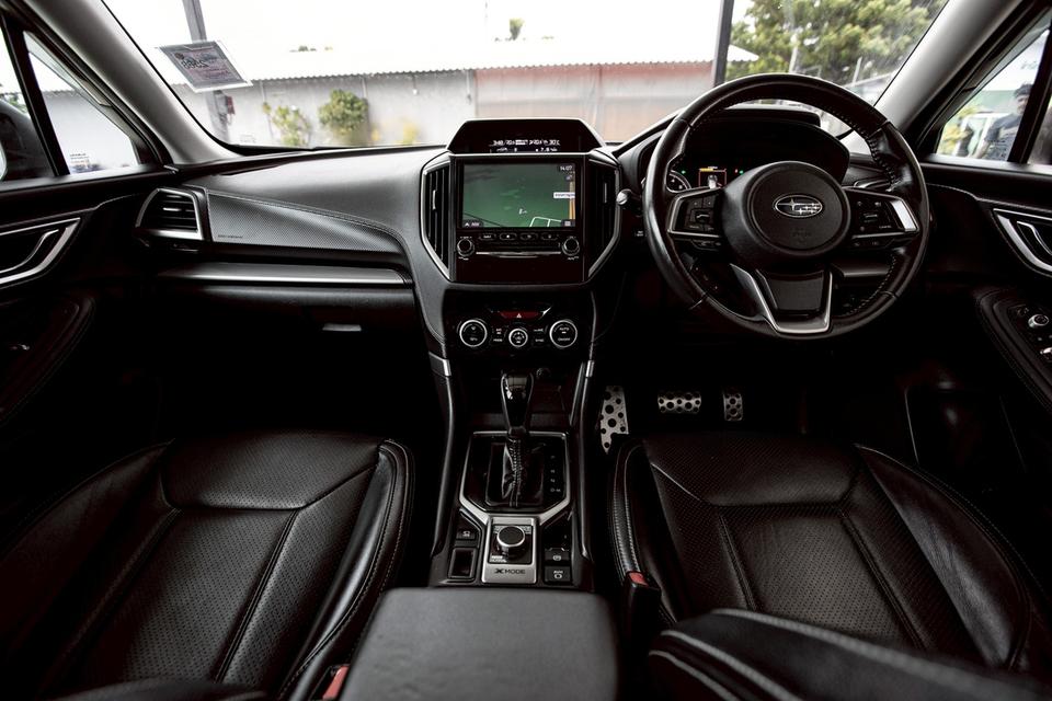 Subaru Forester 2.0S EYESIGHT ปี 2019 สีน้ำตาล มือเดียวป้ายแดง  12