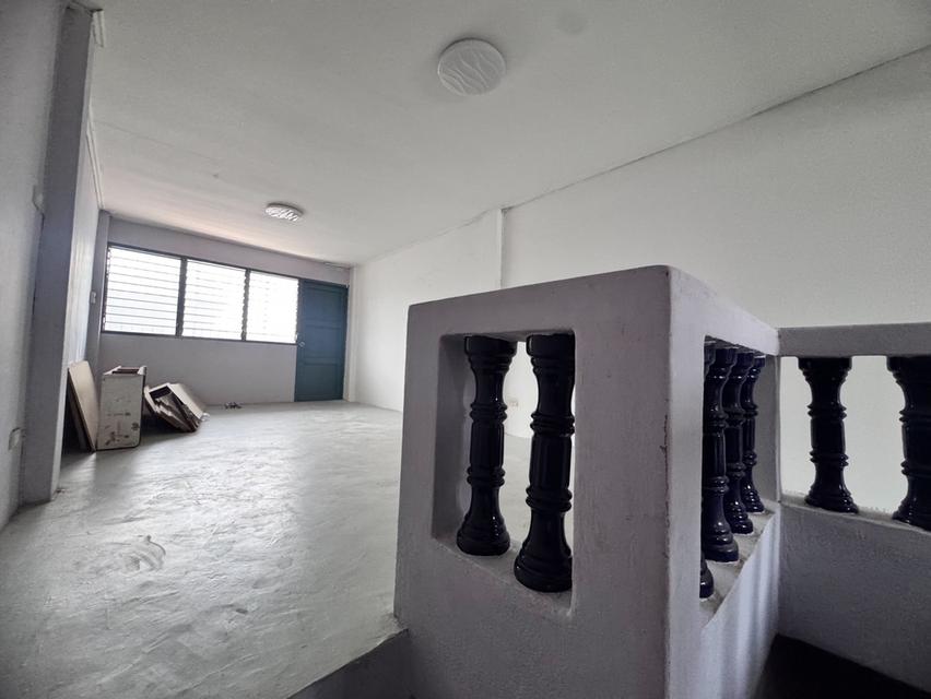 ให้เช่าอาคารพาณิชน์ 5 ชั้น ซอยพระยาศรี รีโนเวทใหม่พร้อมอยู่ (N.1939) 14