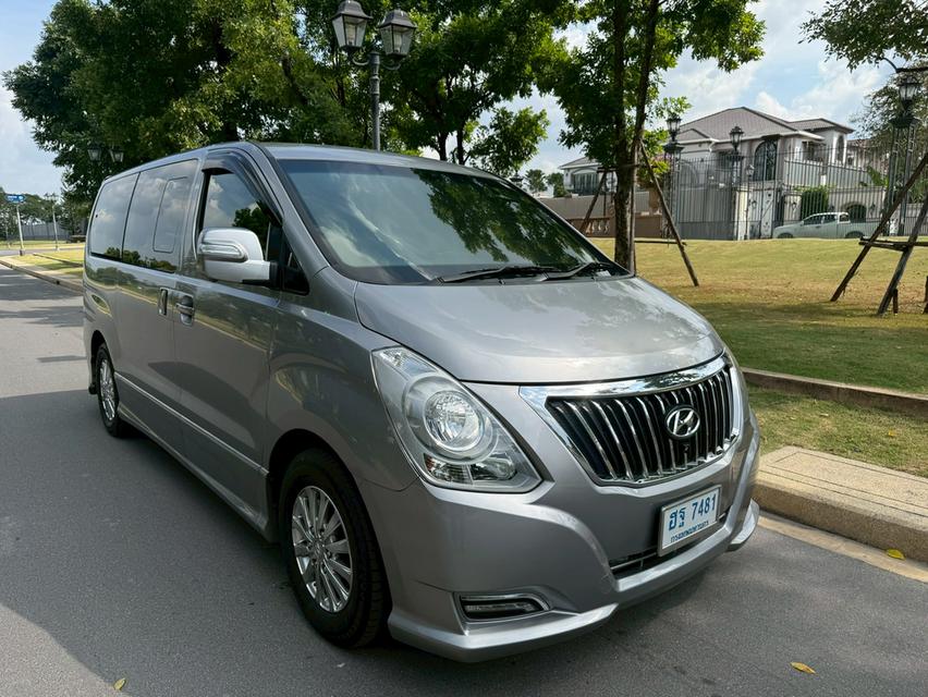 HYUNDAI H-1 2.5 DELUXE MNC ปี 2018 ไมล์ 117,xxxkm.