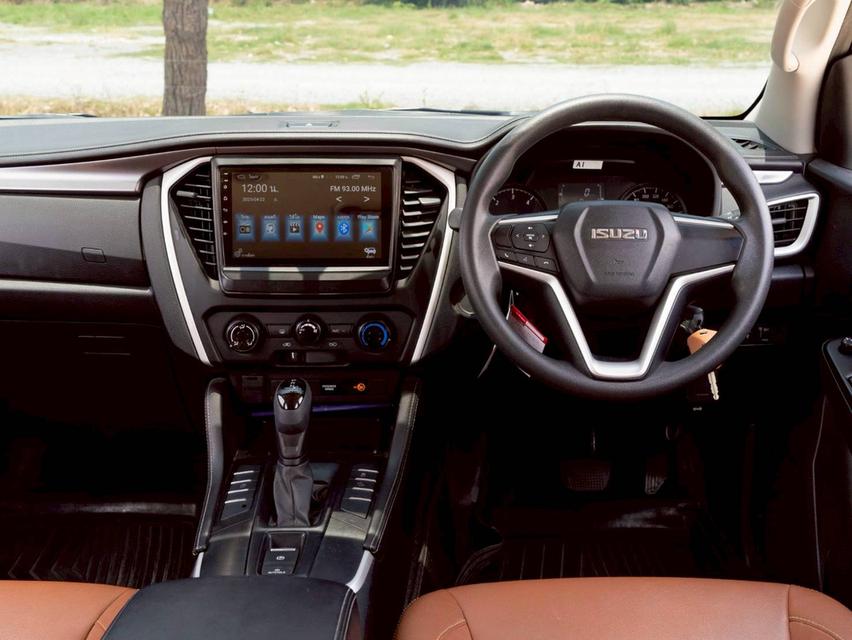 ขาย Isuzu MU-X 1.9 Active ปี21 11