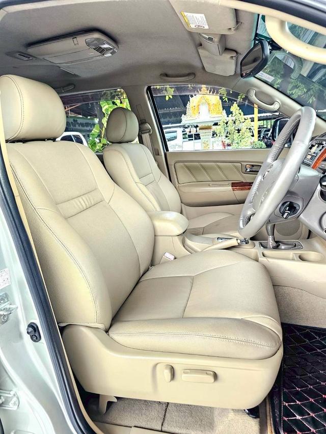 Toyota Fortuner 3.0V 4WD 2008 ขายสด รูปที่ 10