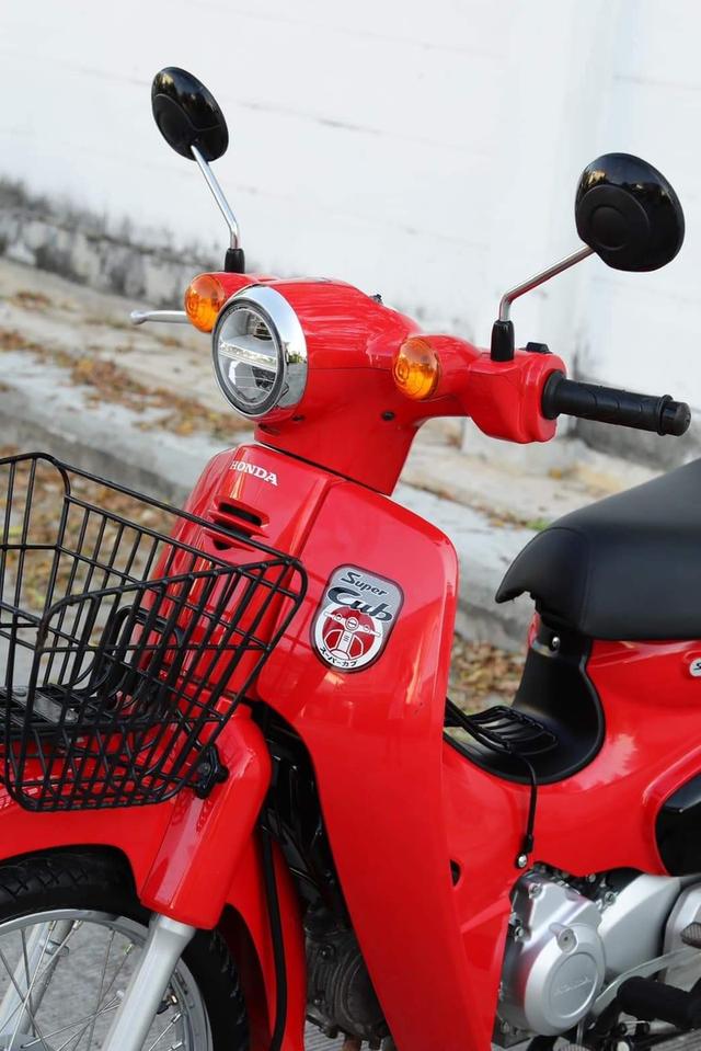 Honda Super Cub. สีแดง 3