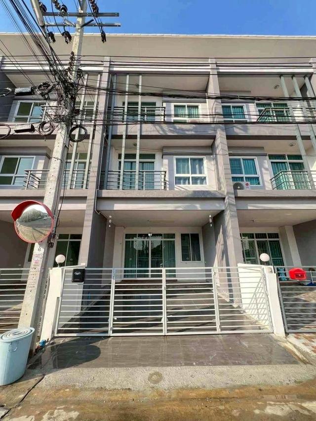 B985 ให้เช่าทาวน์โฮมหมู่บ้านรื่นฤดี7 รามอินทรา-หทัยราษฎร์ ถนนหทัยราษฎร์ 1