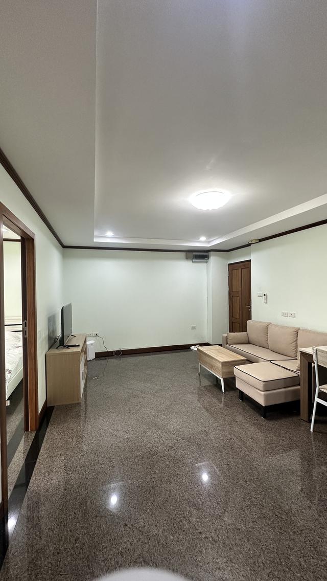 คอนโด เดอะ ลิฟวิ่ง ทาวเวอร์ สุขุมวิท 64/1 พระโขนง กรุงเทพมหานคร 7