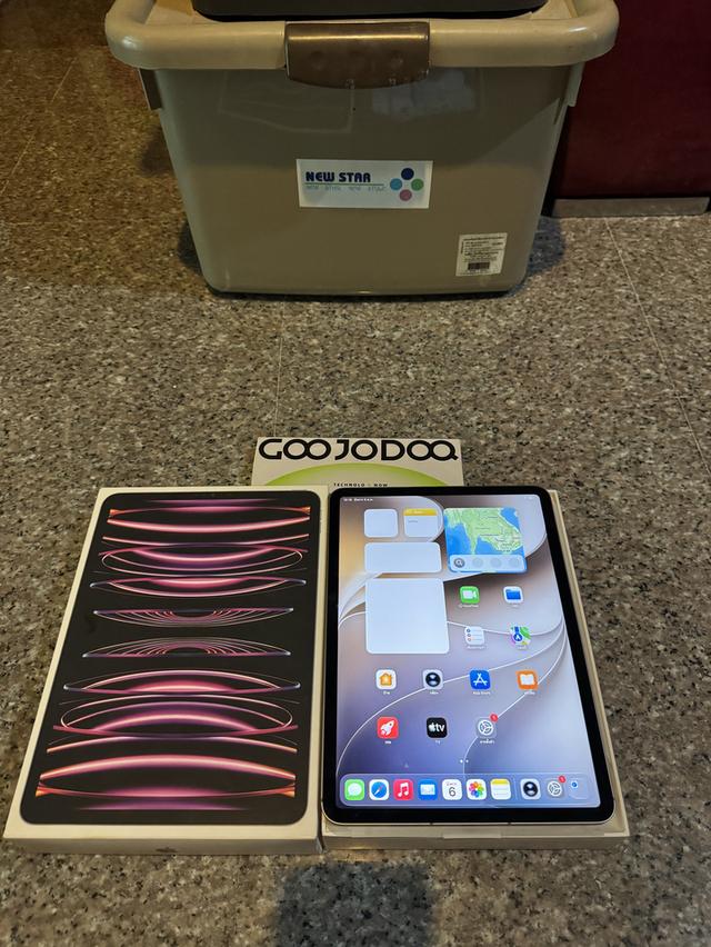 ขายiPadPro11นิ้วM2สีดำ256กิ๊กWifi Celluerใส่ซิมได้ยกกล่องจอไม่เหลืองหายากๆ