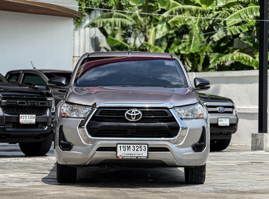 รหัสรถ WRT3253 2021 TOYOTA HILUX REVO, 2.4 ENTRY Z EDITIONโฉม DOUBLE CAB สีเทา เกียร์ออโต้