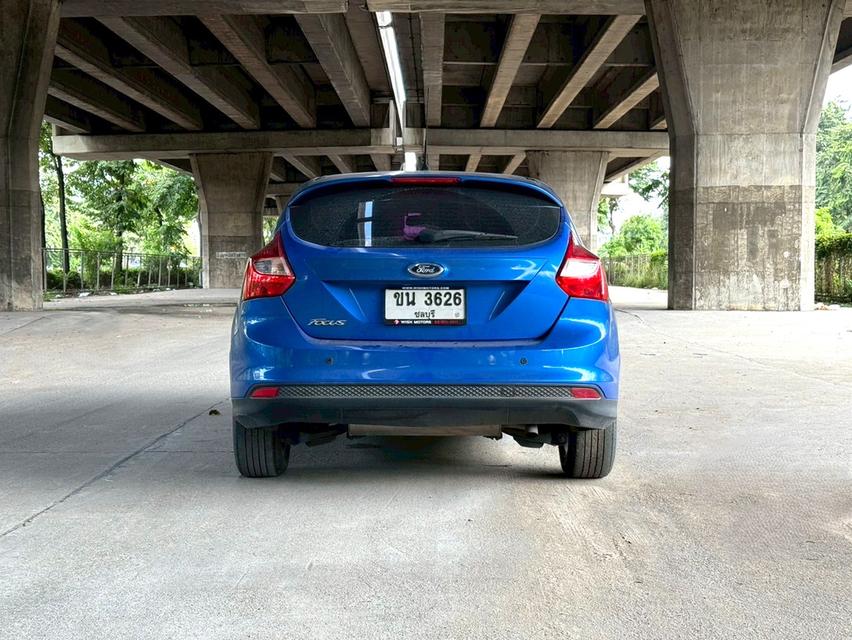 ขายรถ Ford Focus 1.6 Hatchback ปี 2013 สีน้ำเงิน เกียร์ออโต้ 5