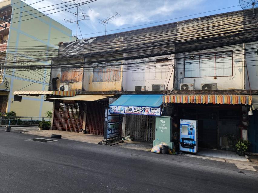 ขายที่ดินติดถนน 275 ตร.ว.  7