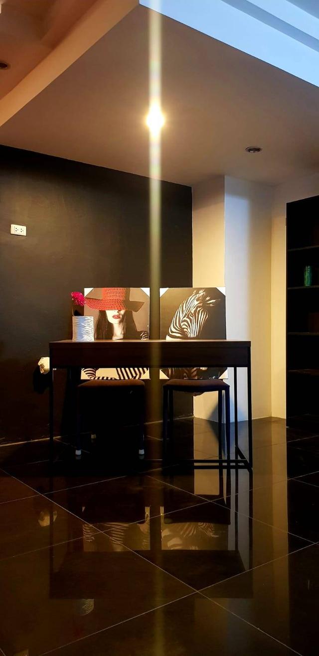 ขายคอนโด ซอยอ่อนนุช 21/1 ถนนสุขุมวิท 77 โครงการบ้านชมดาว (Baan Chom Dao) ห่างจาก BTS อ่อนนุช เพียง 1.62 กิโลเมตร  คอนโดกว้างเปิดโล่ง ลมเย็นทั้งวันเลย 11