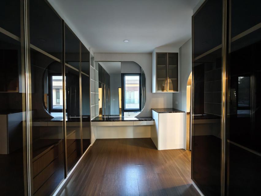 ขายหรือให้เช่า บ้านเดี่ยว 2 ชั้น หลังมุม โครงการเดอะ ซิตี้ สุขุมวิท-อ่อนนุช ทำเลดี เดินทางสะดวก 13