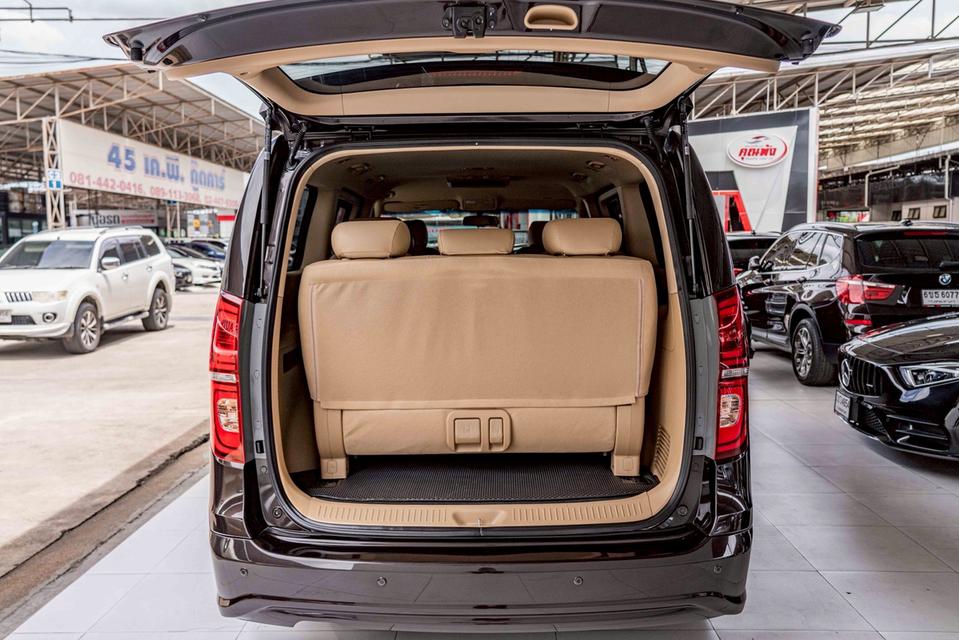 รหัสรถ NP3636 HYUNDAI H-1 2.5 DELUXE 2020 9