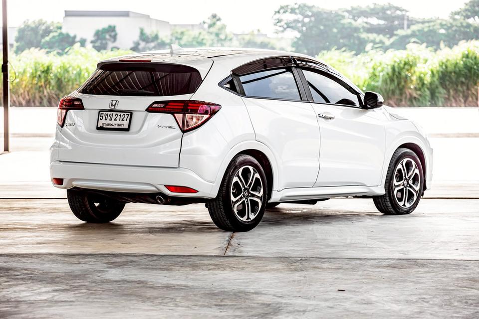 Honda Hrv 1.8 EL สีขาว ปี 2016 5