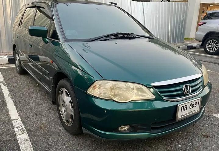 2003 Honda Odyssey สีเขียว 4